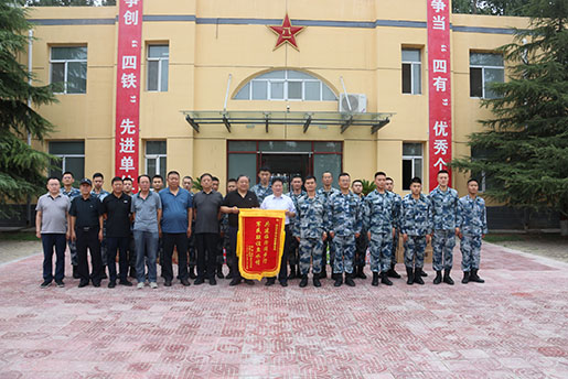 共建臨汾闊步行，軍民聯(lián)誼魚水情